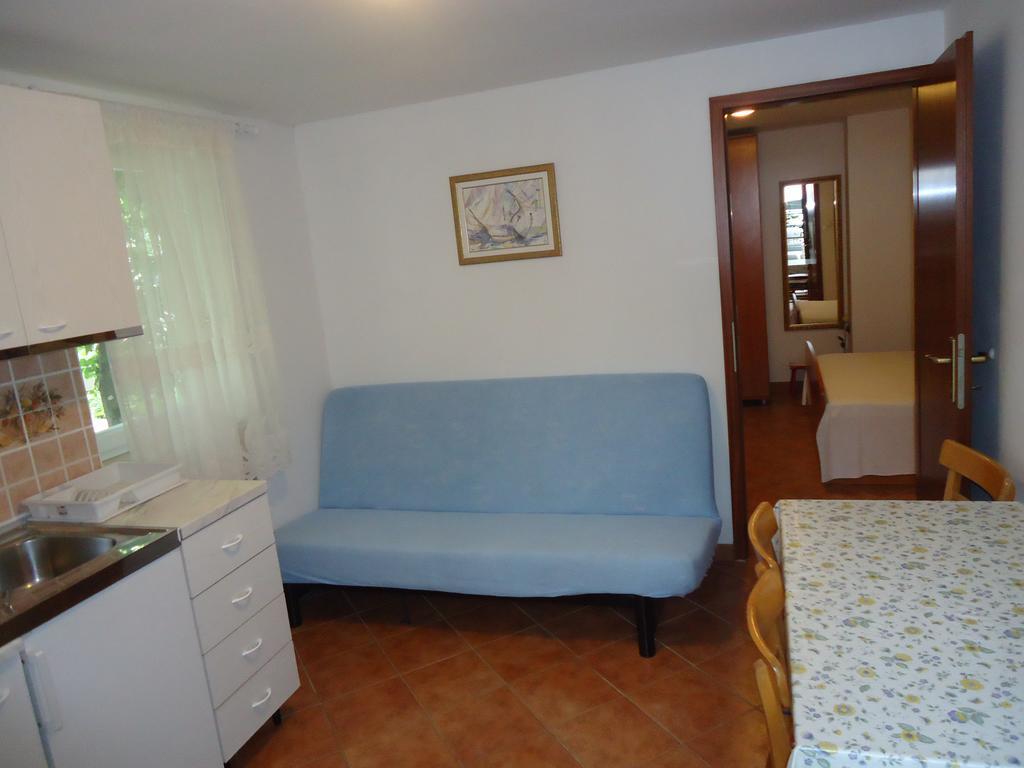 Omis Apartment On The Beach Buitenkant foto